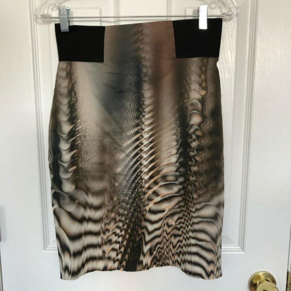 Black Halo pencil skirt